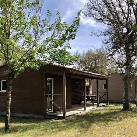 Parque de Campismo Confortable Avec Terrasse Pour 7 Personnes - Api-1-52-227 *