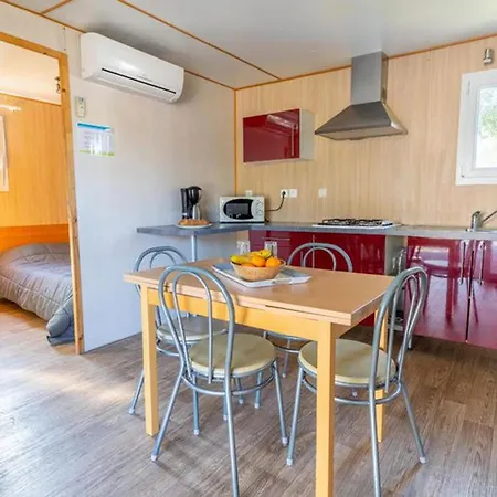 Confortable Avec Terrasse Pour 7 Personnes - Api-1-52-227 Camping Soustons