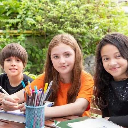 Confortable Avec Terrasse Pour 7 Personnes - Api-1-52-227