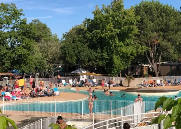 Parque de Campismo Confortable Avec Terrasse Pour 7 Personnes - Api-1-52-227 *