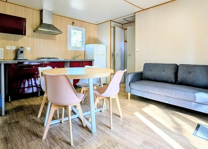 Confortable Avec Terrasse Pour 7 Personnes - Api-1-52-227 Camping